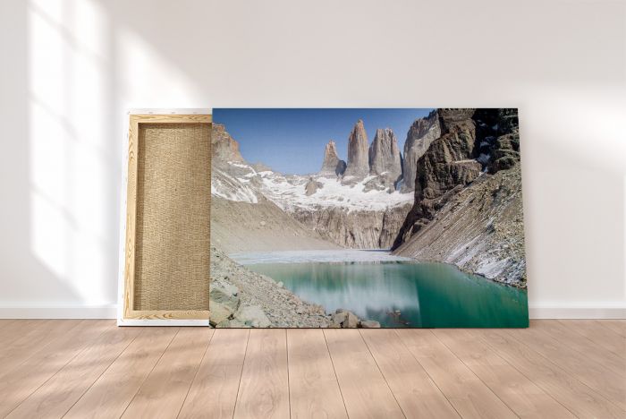 Canvas Print Base Las Torres Torres del Paine Patagonia Chile